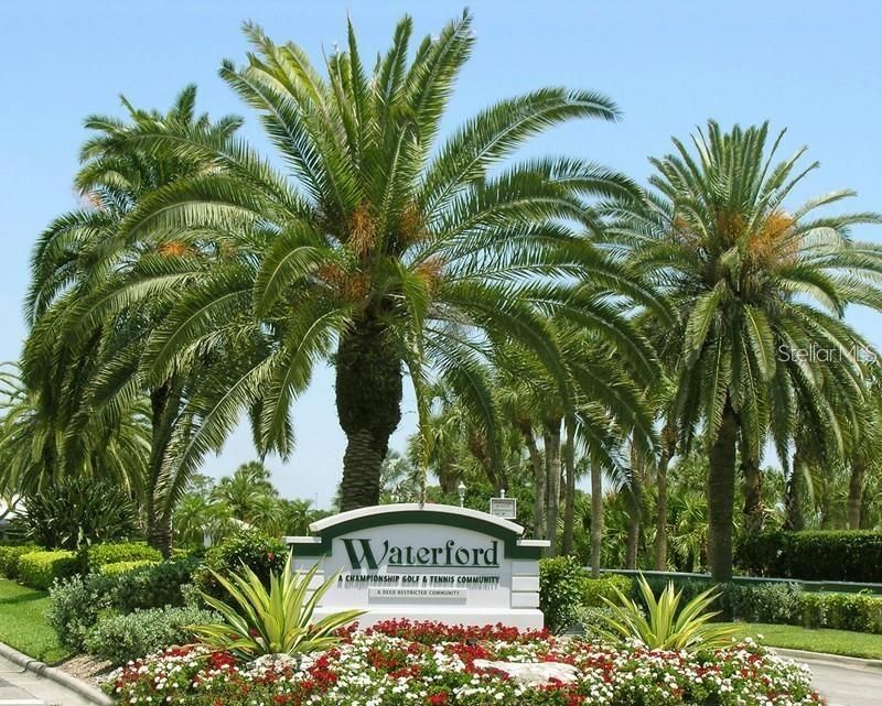 For Sale: $410,000 (3 beds, 2 baths, 1958 Square Feet)