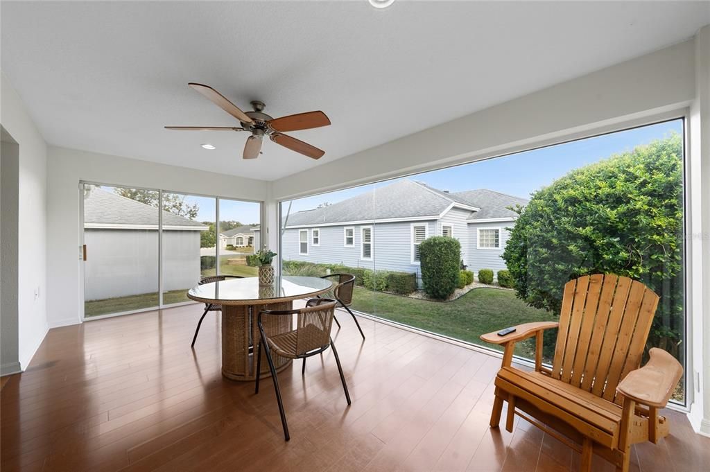 待售: $395,000 (3 贝兹, 2 浴室, 1737 平方英尺)