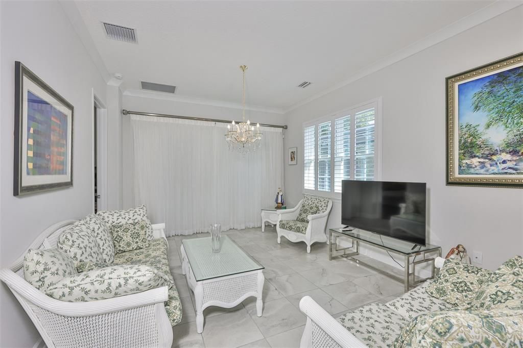 For Sale: $460,000 (2 beds, 2 baths, 1741 Square Feet)