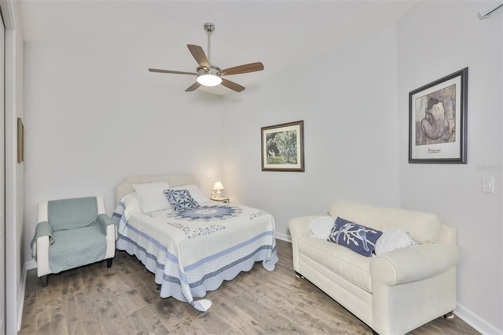 For Sale: $460,000 (2 beds, 2 baths, 1741 Square Feet)