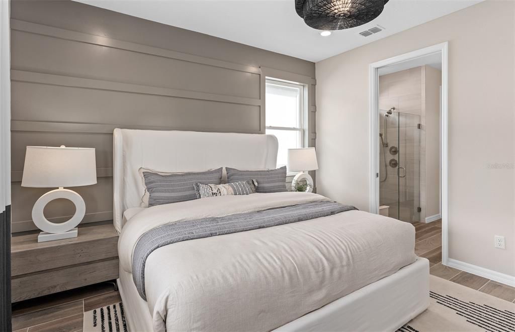 For Sale: $411,675 (2 beds, 2 baths, 1405 Square Feet)