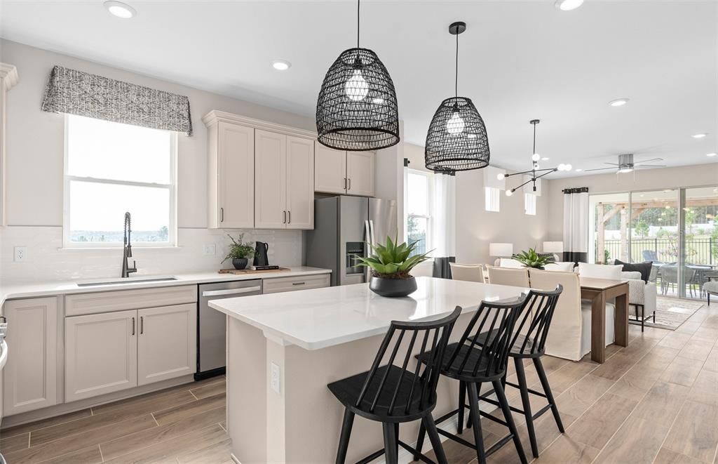 For Sale: $411,675 (2 beds, 2 baths, 1405 Square Feet)