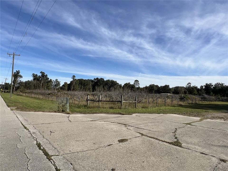 En Venta: $349,000 (5.00 acres)