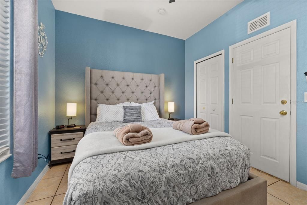 For Sale: $279,000 (4 beds, 3 baths, 1492 Square Feet)