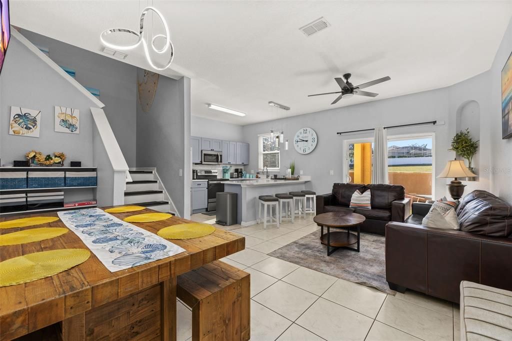 For Sale: $279,000 (4 beds, 3 baths, 1492 Square Feet)