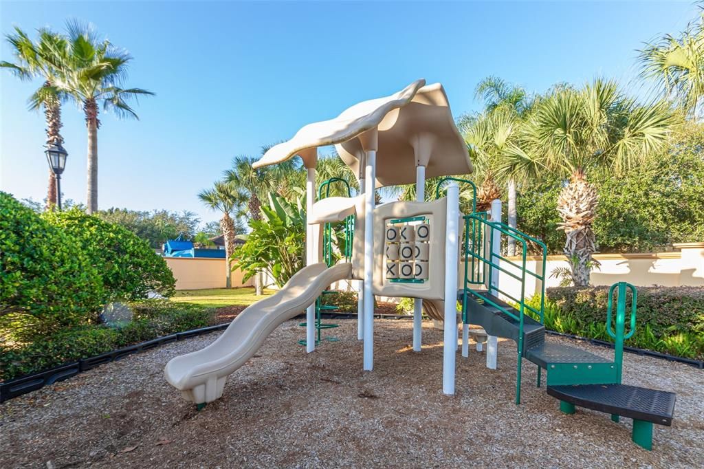 For Sale: $279,000 (4 beds, 3 baths, 1492 Square Feet)