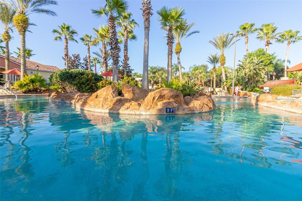 For Sale: $279,000 (4 beds, 3 baths, 1492 Square Feet)