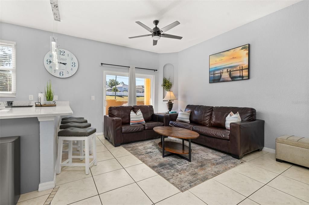 For Sale: $279,000 (4 beds, 3 baths, 1492 Square Feet)