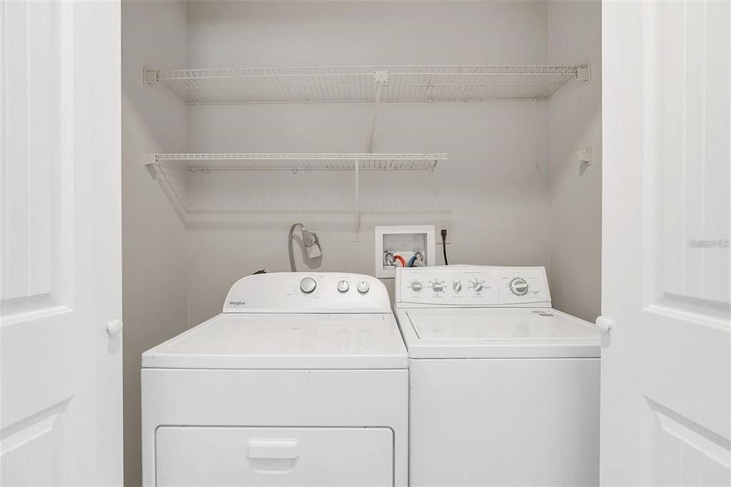 For Rent: $1,600 (2 beds, 2 baths, 837 Square Feet)