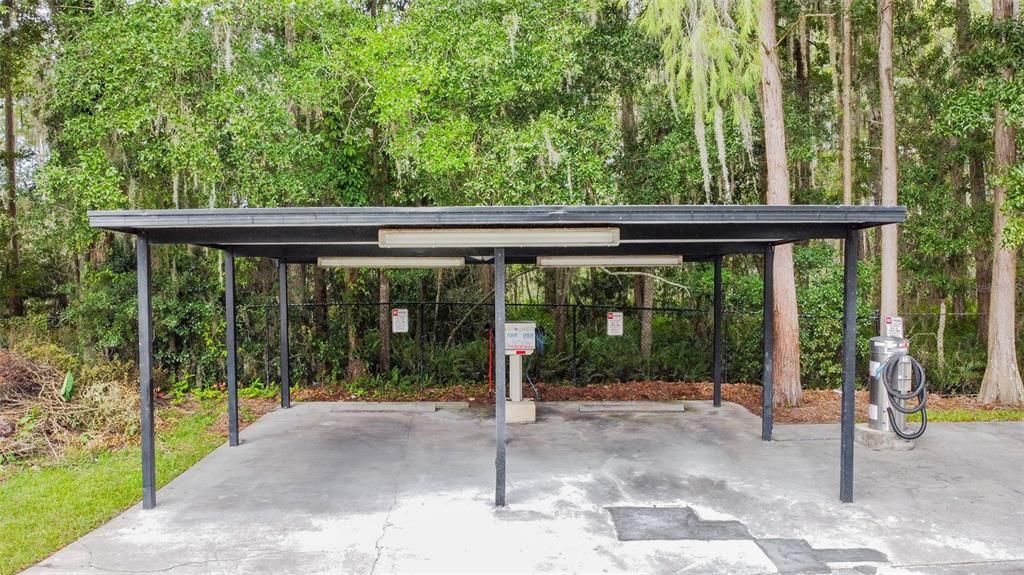 For Sale: $199,000 (2 beds, 1 baths, 924 Square Feet)