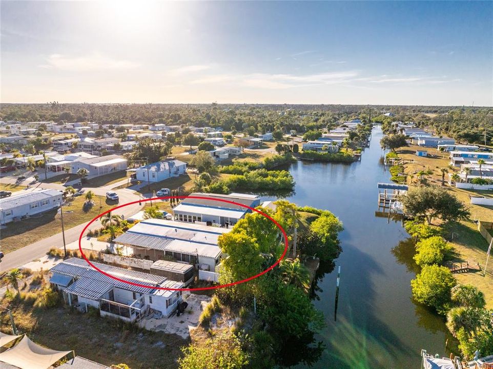 For Sale: $214,900 (2 beds, 2 baths, 1464 Square Feet)