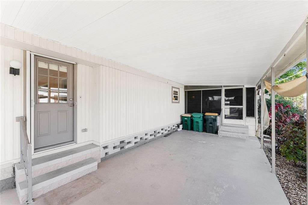 For Sale: $214,900 (2 beds, 2 baths, 1464 Square Feet)