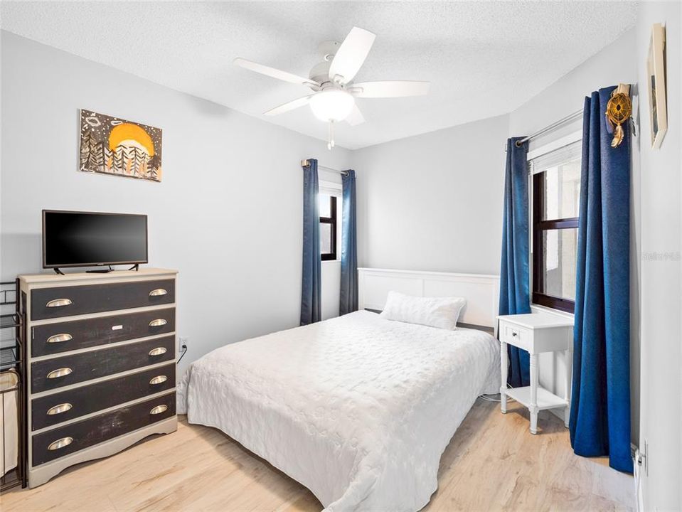 For Sale: $434,999 (3 beds, 2 baths, 1480 Square Feet)