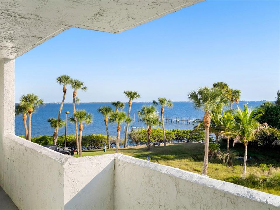 For Sale: $434,999 (3 beds, 2 baths, 1480 Square Feet)