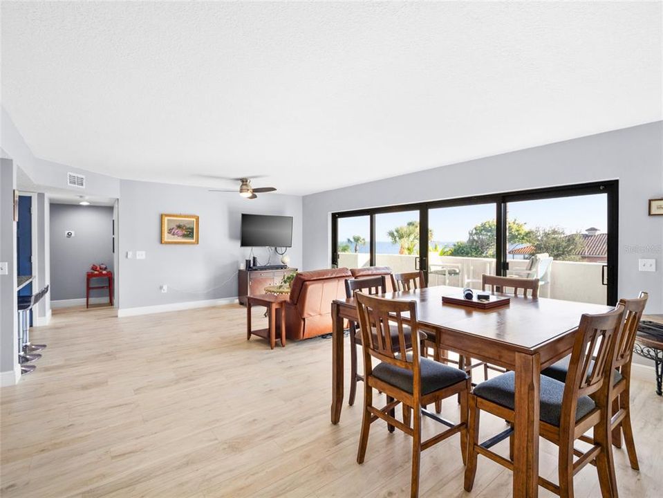 For Sale: $434,999 (3 beds, 2 baths, 1480 Square Feet)