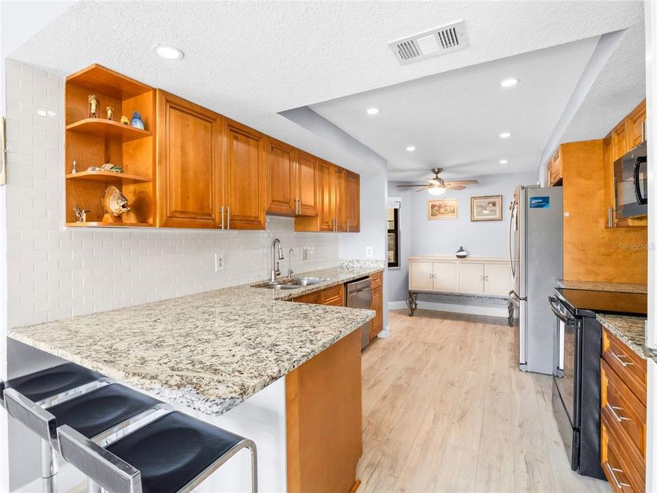 For Sale: $434,999 (3 beds, 2 baths, 1480 Square Feet)