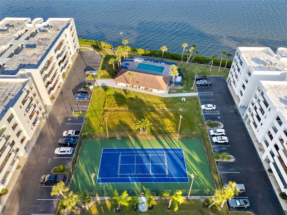 For Sale: $434,999 (3 beds, 2 baths, 1480 Square Feet)