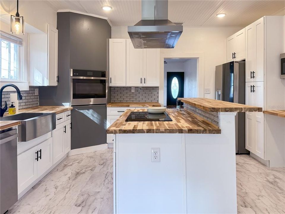 待售: $375,000 (3 贝兹, 2 浴室, 1534 平方英尺)