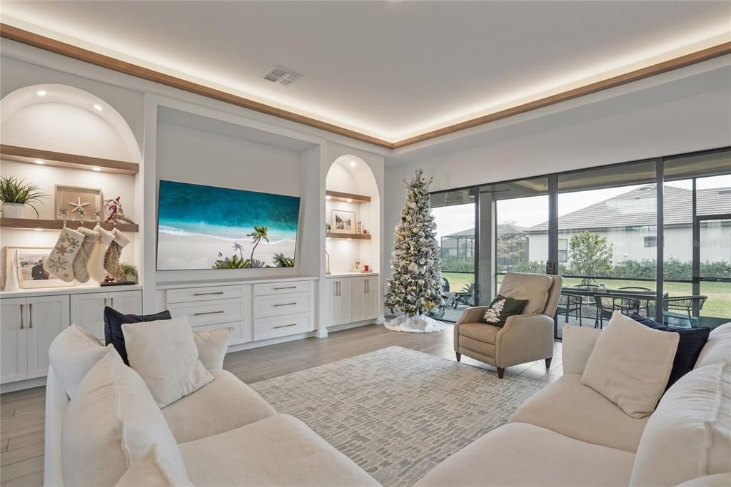 En Venta: $750,000 (3 camas, 3 baños, 2650 Pies cuadrados)