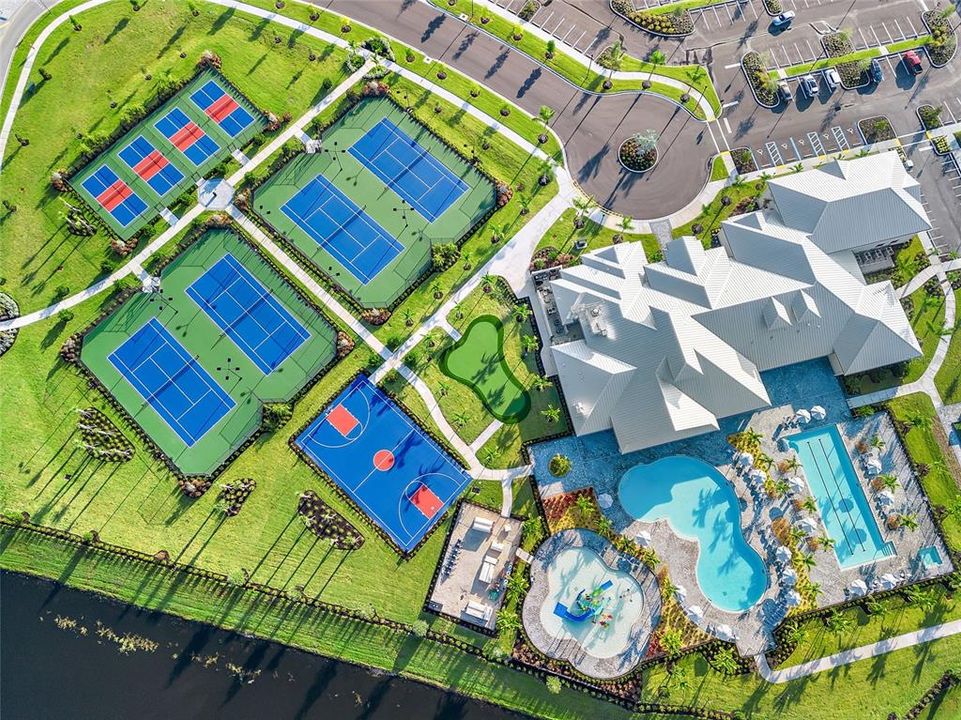 En Venta: $750,000 (3 camas, 3 baños, 2650 Pies cuadrados)