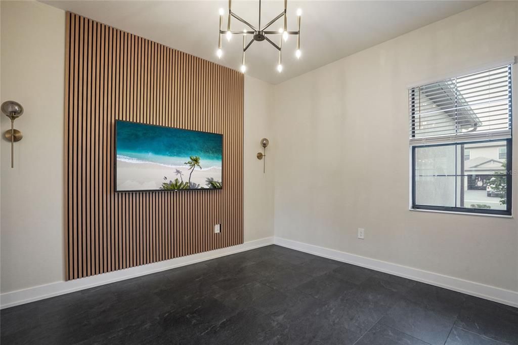 En Venta: $750,000 (3 camas, 3 baños, 2650 Pies cuadrados)