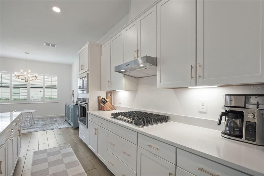 En Venta: $750,000 (3 camas, 3 baños, 2650 Pies cuadrados)