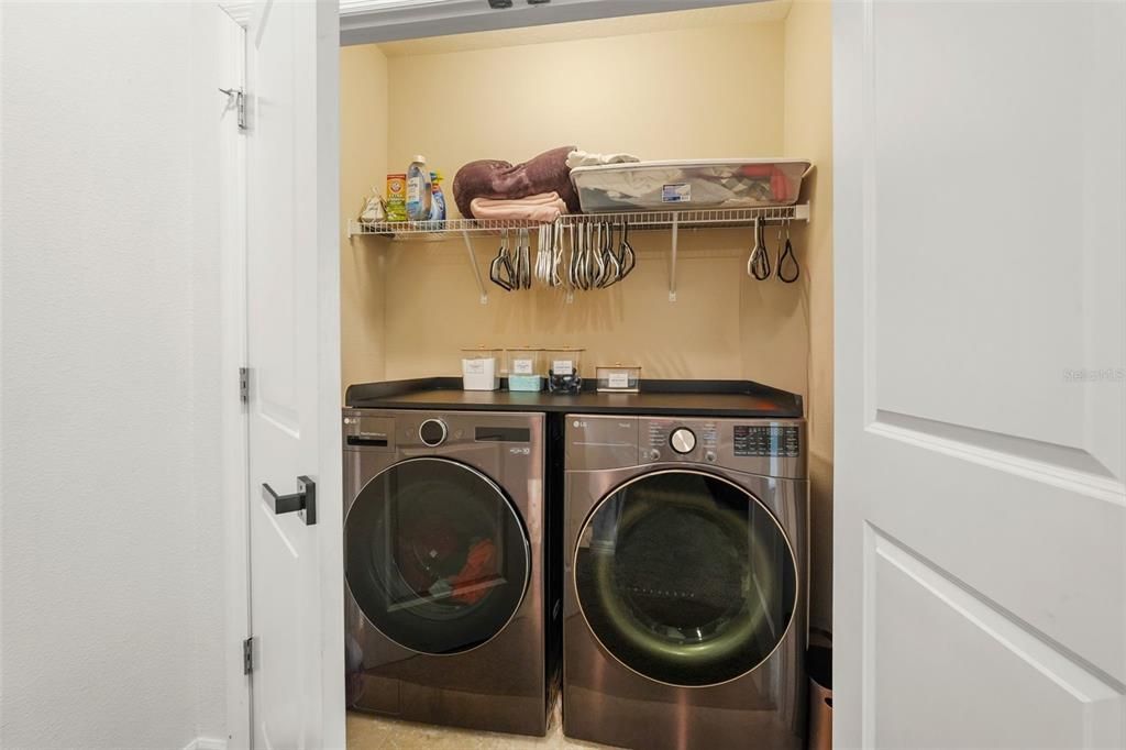 На продажу: $395,000 (3 спален, 2 ванн, 1819 Квадратных фут)