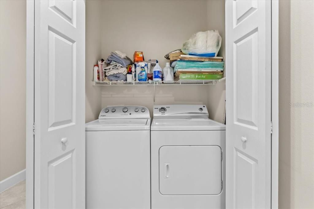 待售: $259,999 (3 贝兹, 2 浴室, 1210 平方英尺)