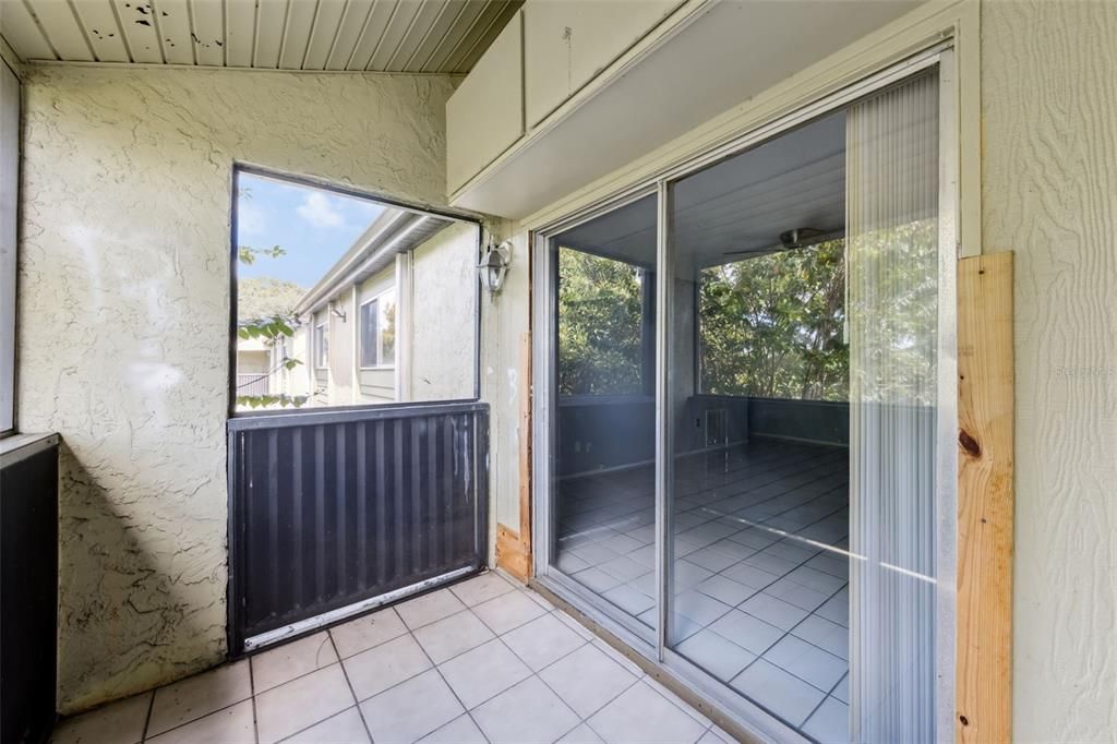 待售: $165,000 (3 贝兹, 2 浴室, 1112 平方英尺)