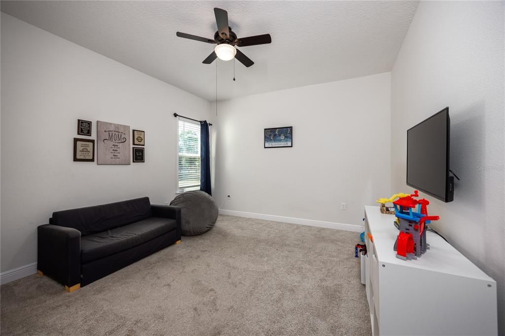 For Sale: $759,000 (4 beds, 3 baths, 3130 Square Feet)