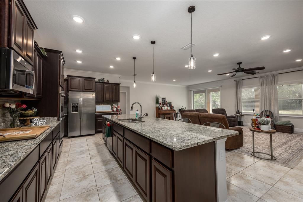 For Sale: $759,000 (4 beds, 3 baths, 3130 Square Feet)