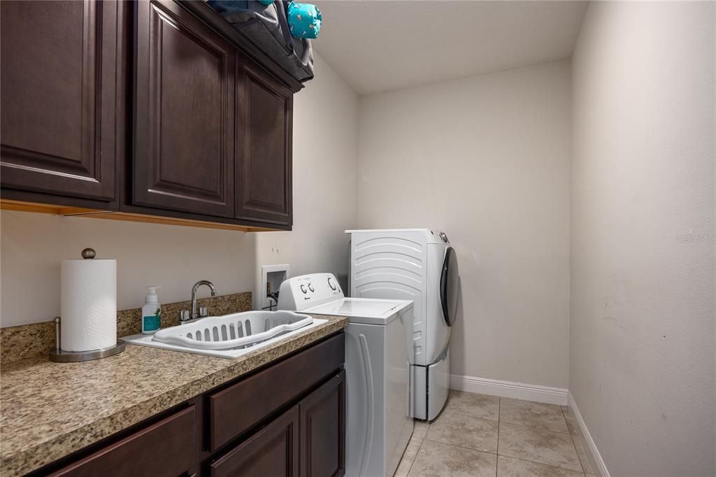 For Sale: $759,000 (4 beds, 3 baths, 3130 Square Feet)