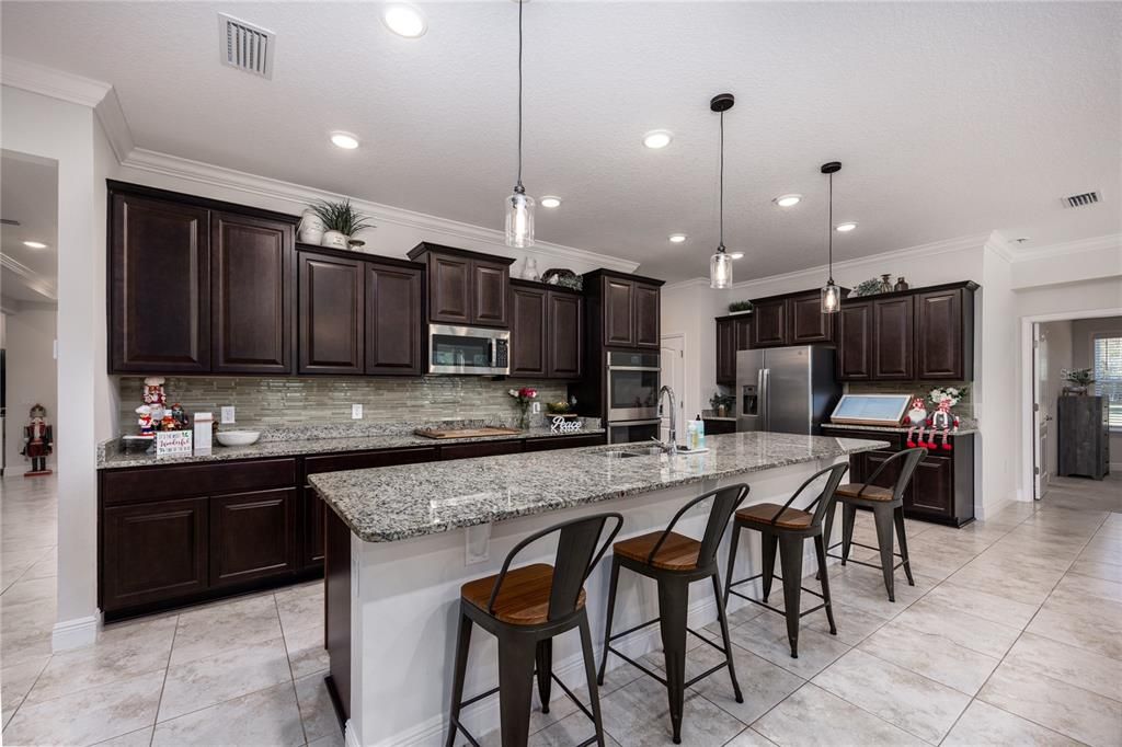 For Sale: $759,000 (4 beds, 3 baths, 3130 Square Feet)