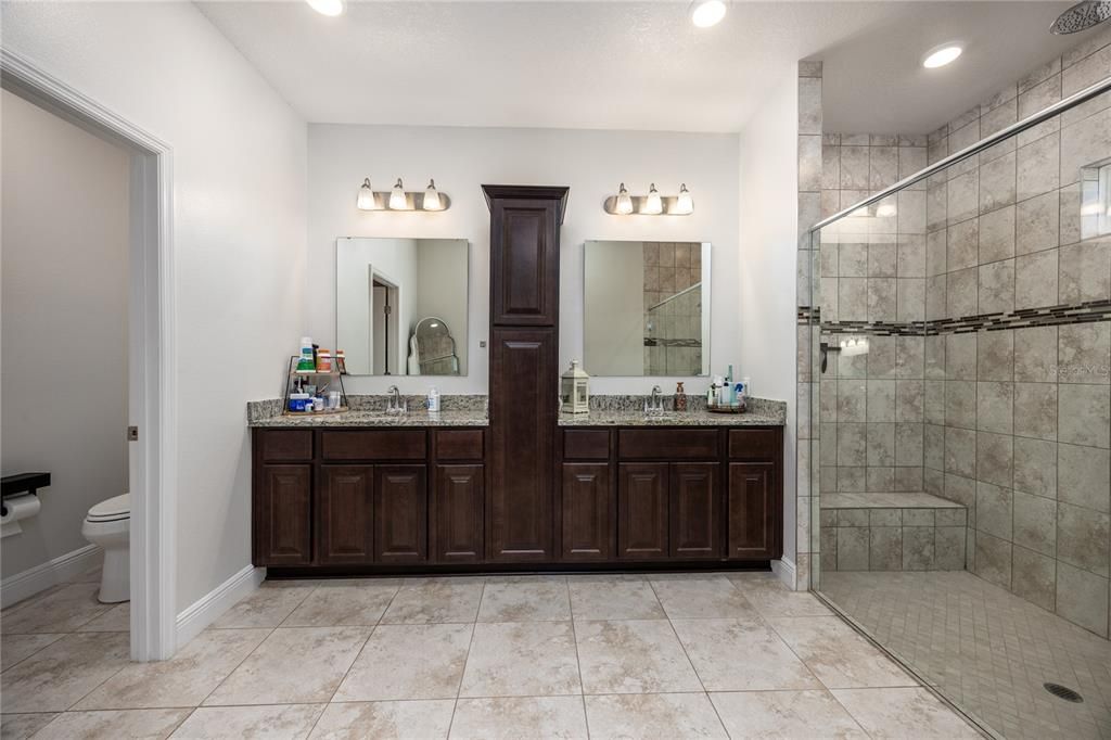 For Sale: $759,000 (4 beds, 3 baths, 3130 Square Feet)