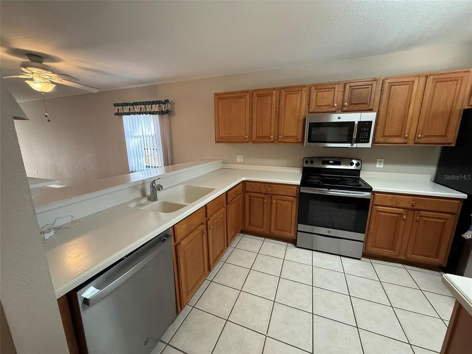 For Rent: $1,495 (2 beds, 2 baths, 1228 Square Feet)