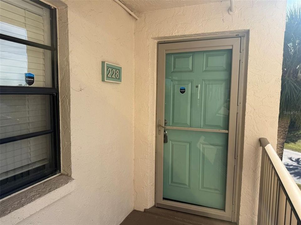 For Rent: $1,495 (2 beds, 2 baths, 1228 Square Feet)