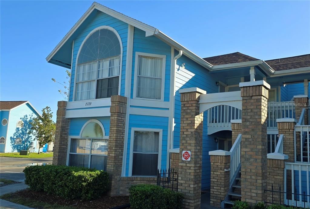 For Sale: $230,000 (3 beds, 2 baths, 1301 Square Feet)