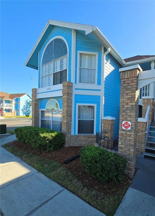 For Sale: $230,000 (3 beds, 2 baths, 1301 Square Feet)