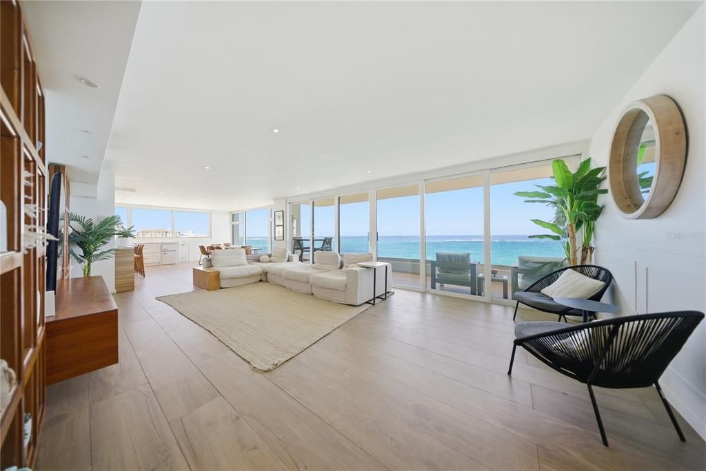 For Sale: $5,249,000 (4 beds, 5 baths, 3200 Square Feet)