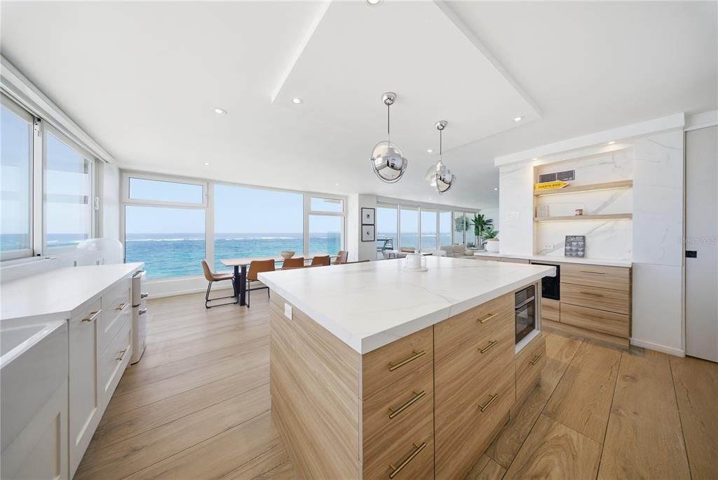 For Sale: $5,249,000 (4 beds, 5 baths, 3200 Square Feet)