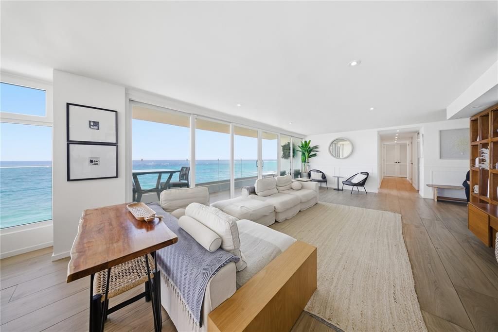 For Sale: $5,249,000 (4 beds, 5 baths, 3200 Square Feet)