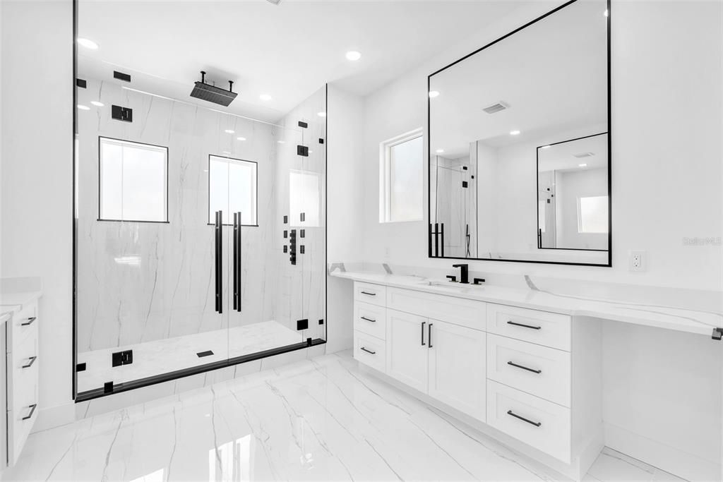 For Rent: $4,700 (4 beds, 4 baths, 3001 Square Feet)