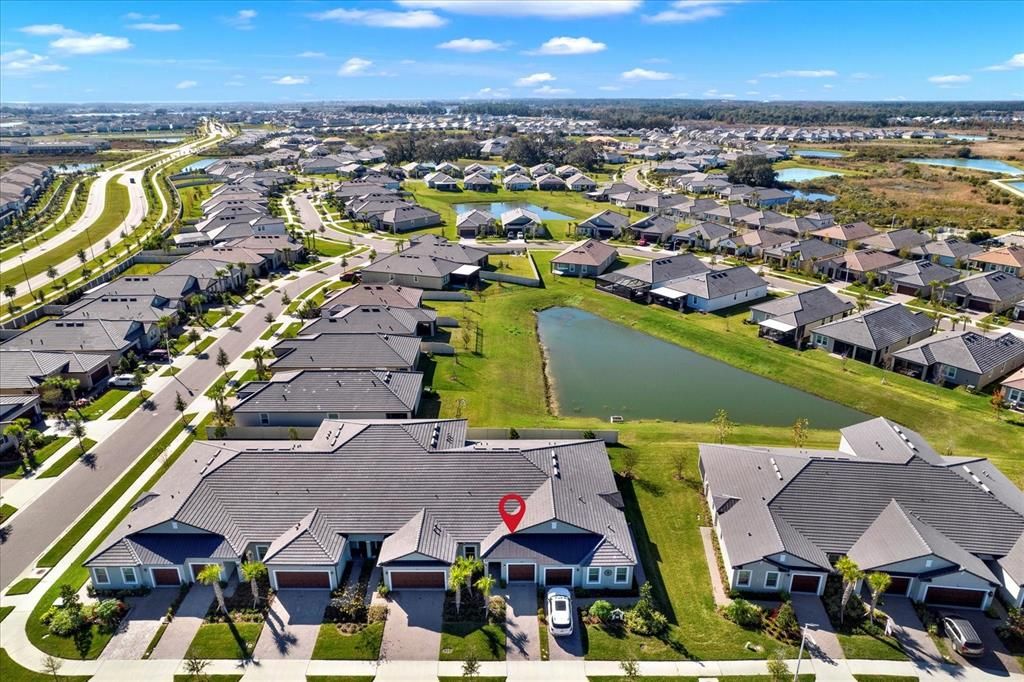 For Sale: $230,000 (2 beds, 2 baths, 1405 Square Feet)