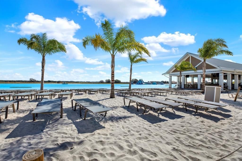 For Sale: $230,000 (2 beds, 2 baths, 1405 Square Feet)