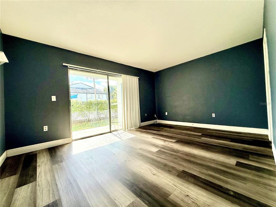 For Rent: $1,800 (2 beds, 1 baths, 1208 Square Feet)