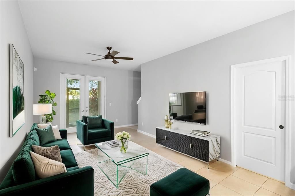 For Sale: $299,000 (3 beds, 2 baths, 1279 Square Feet)