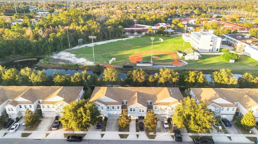 For Sale: $299,000 (3 beds, 2 baths, 1279 Square Feet)