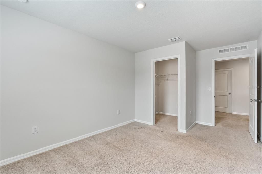 For Sale: $315,000 (4 beds, 2 baths, 2114 Square Feet)