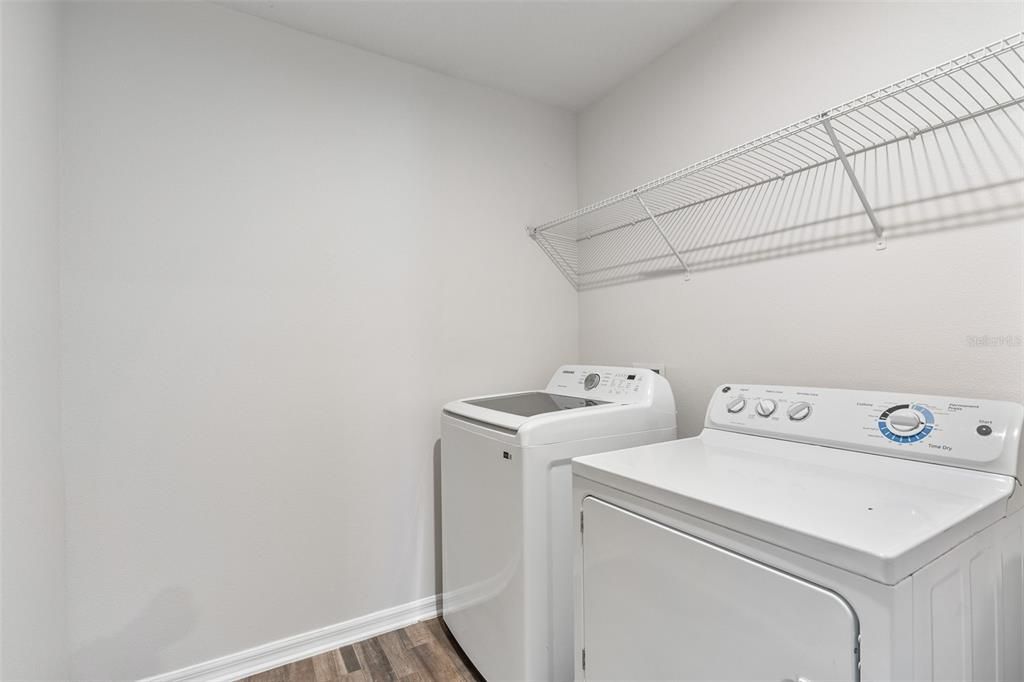 For Sale: $315,000 (4 beds, 2 baths, 2114 Square Feet)