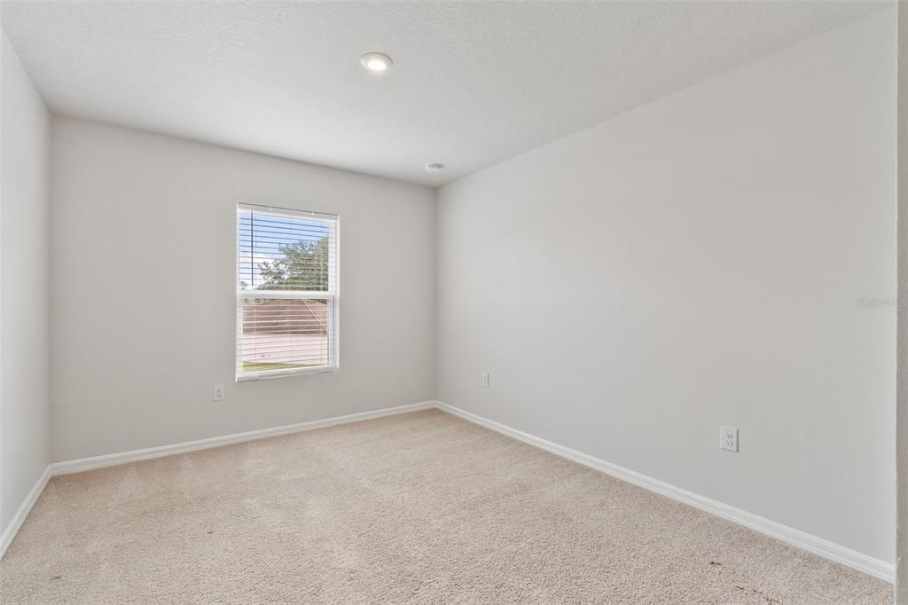 For Sale: $315,000 (4 beds, 2 baths, 2114 Square Feet)